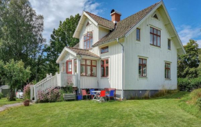 Pet Friendly Home In Frändefors With Wifi